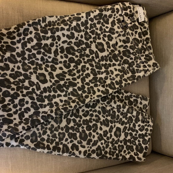 Loft leopard print jeans - Picture 1 of 1